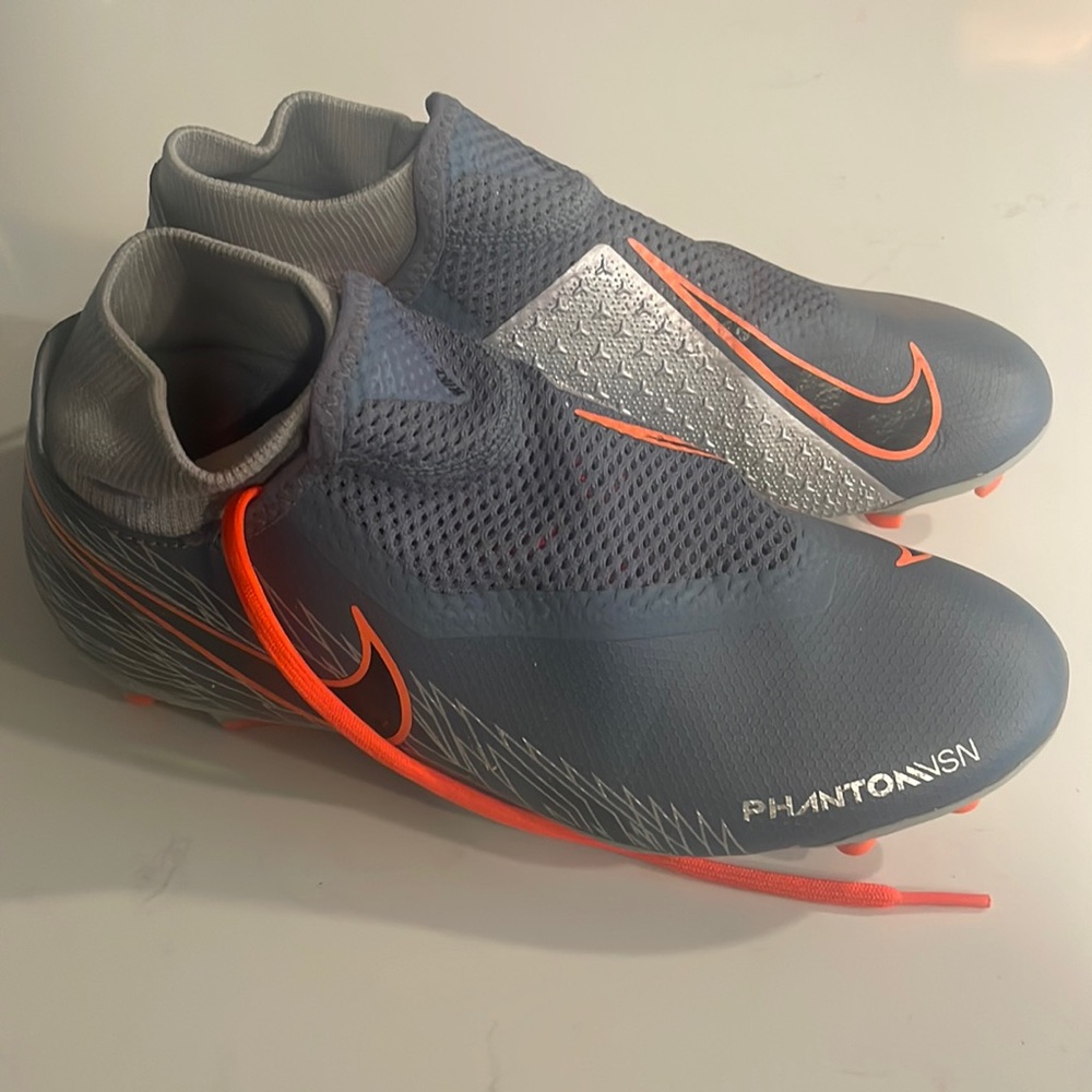 Nike phantom cleats